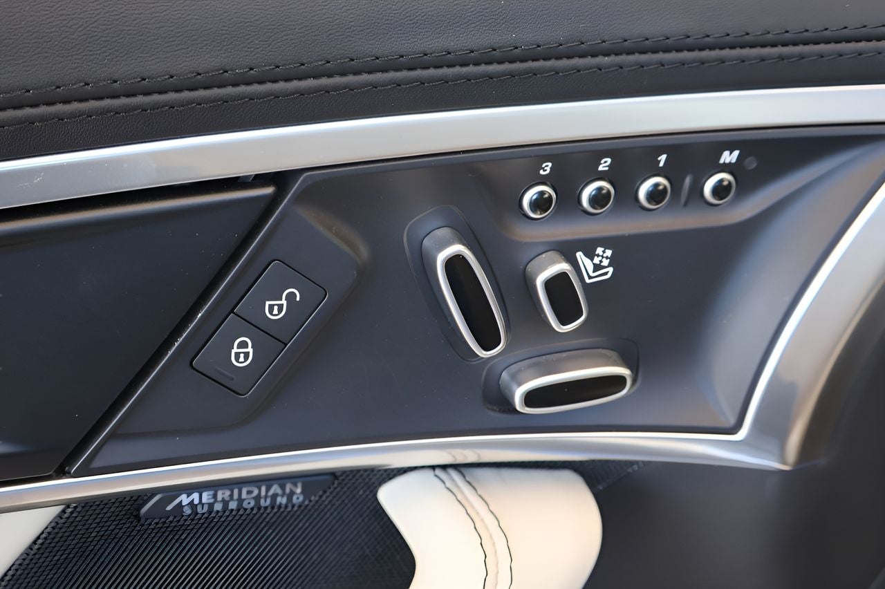 2018 Jaguar F-TYPE R-Dynamic