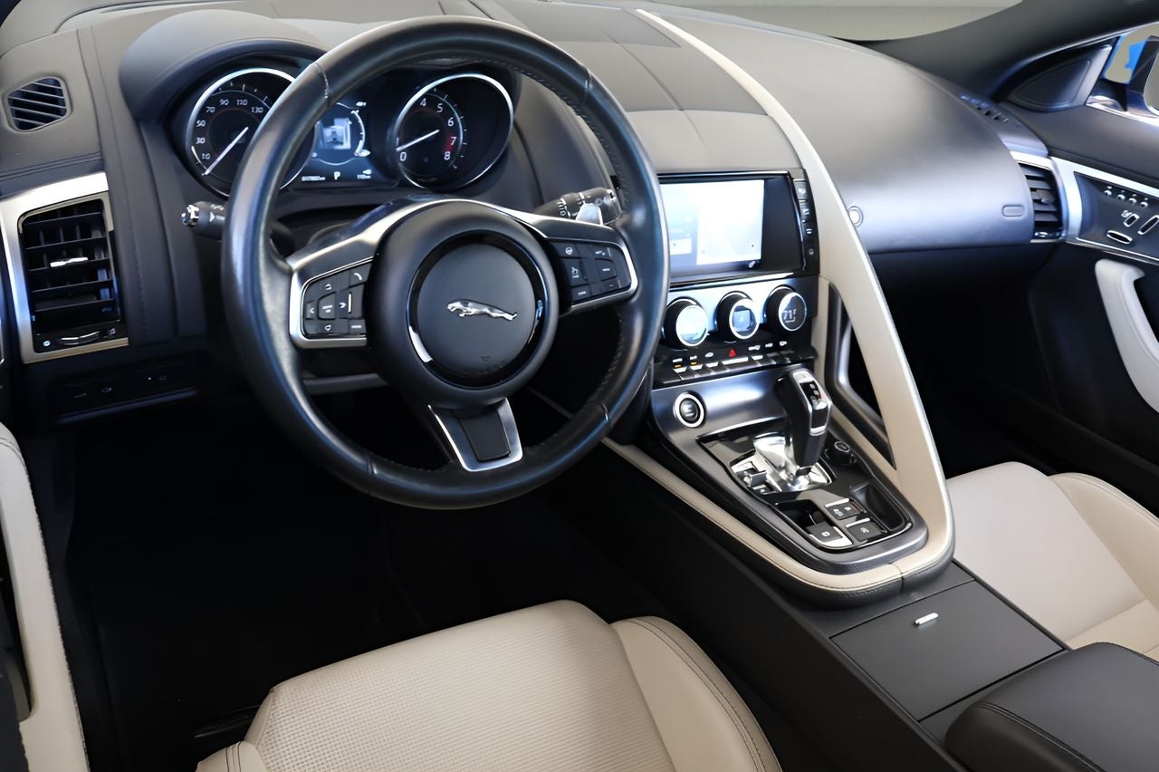 2018 Jaguar F-TYPE R-Dynamic