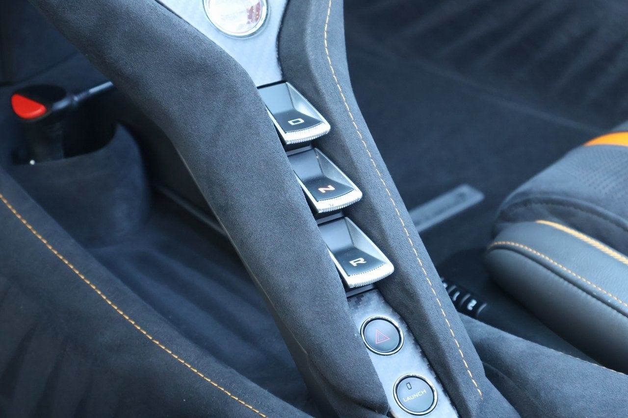 2020 McLaren 720S Base