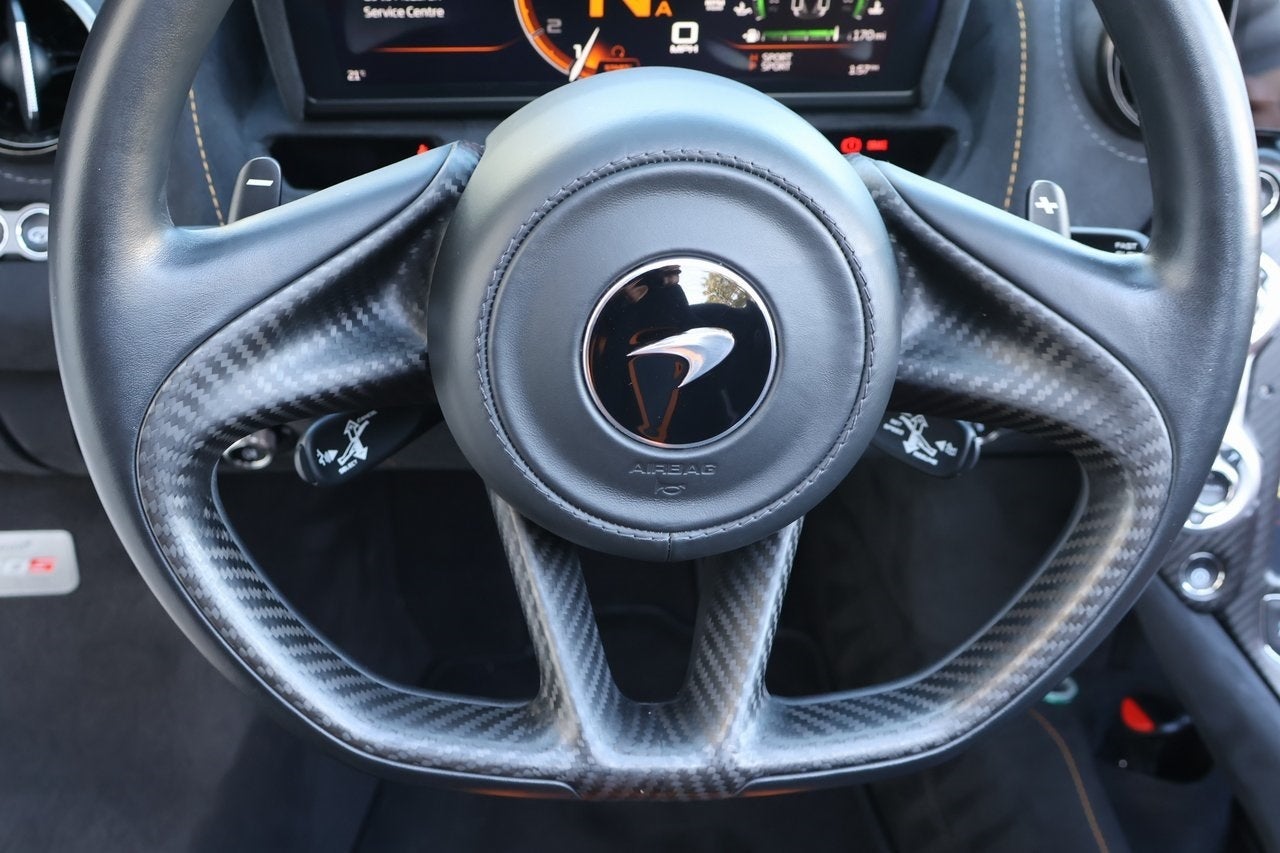 2020 McLaren 720S Base
