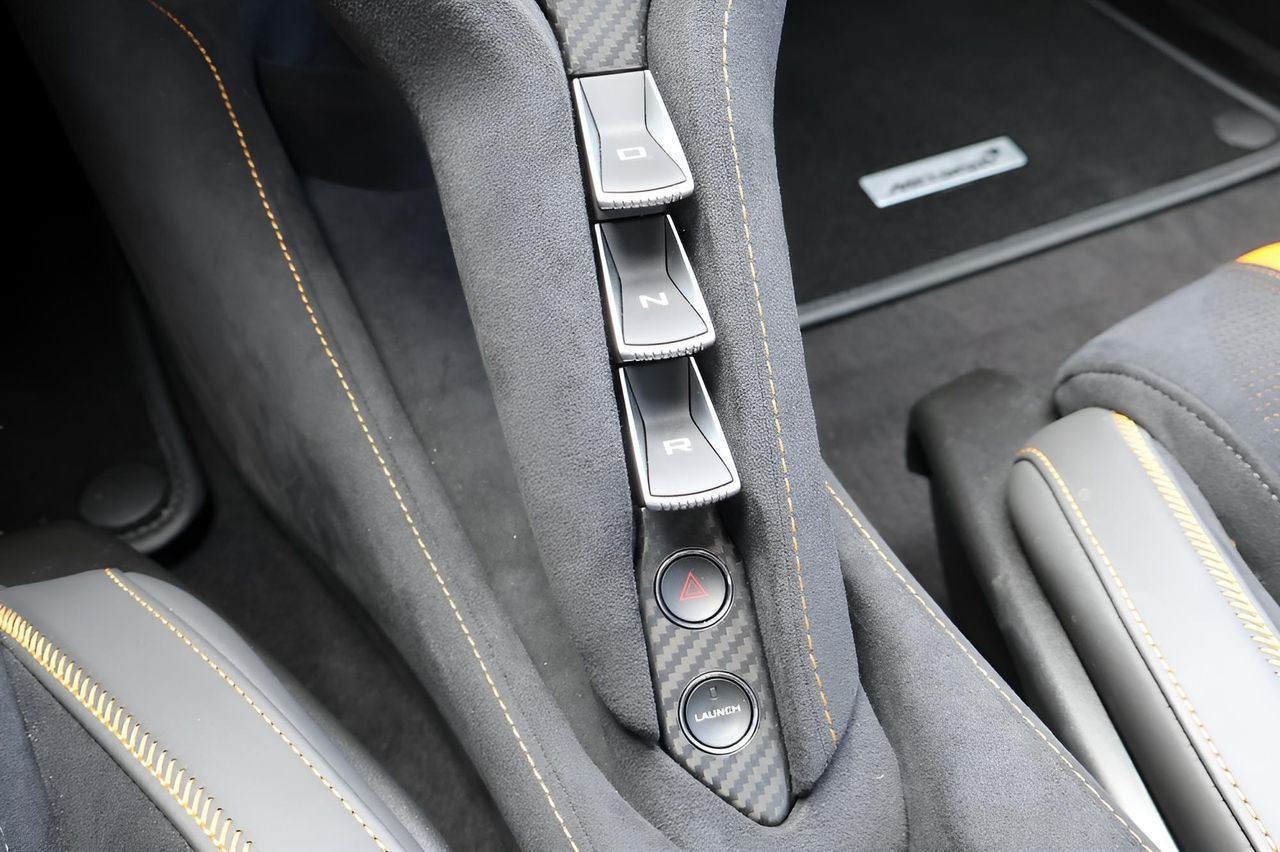 2022 McLaren 720S Performance