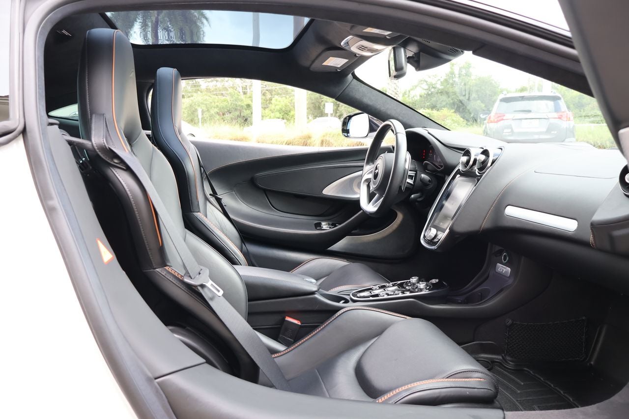 2023 McLaren GT Coupe