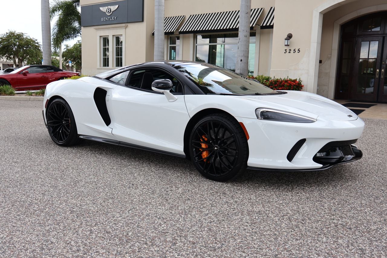 2023 McLaren GT Coupe