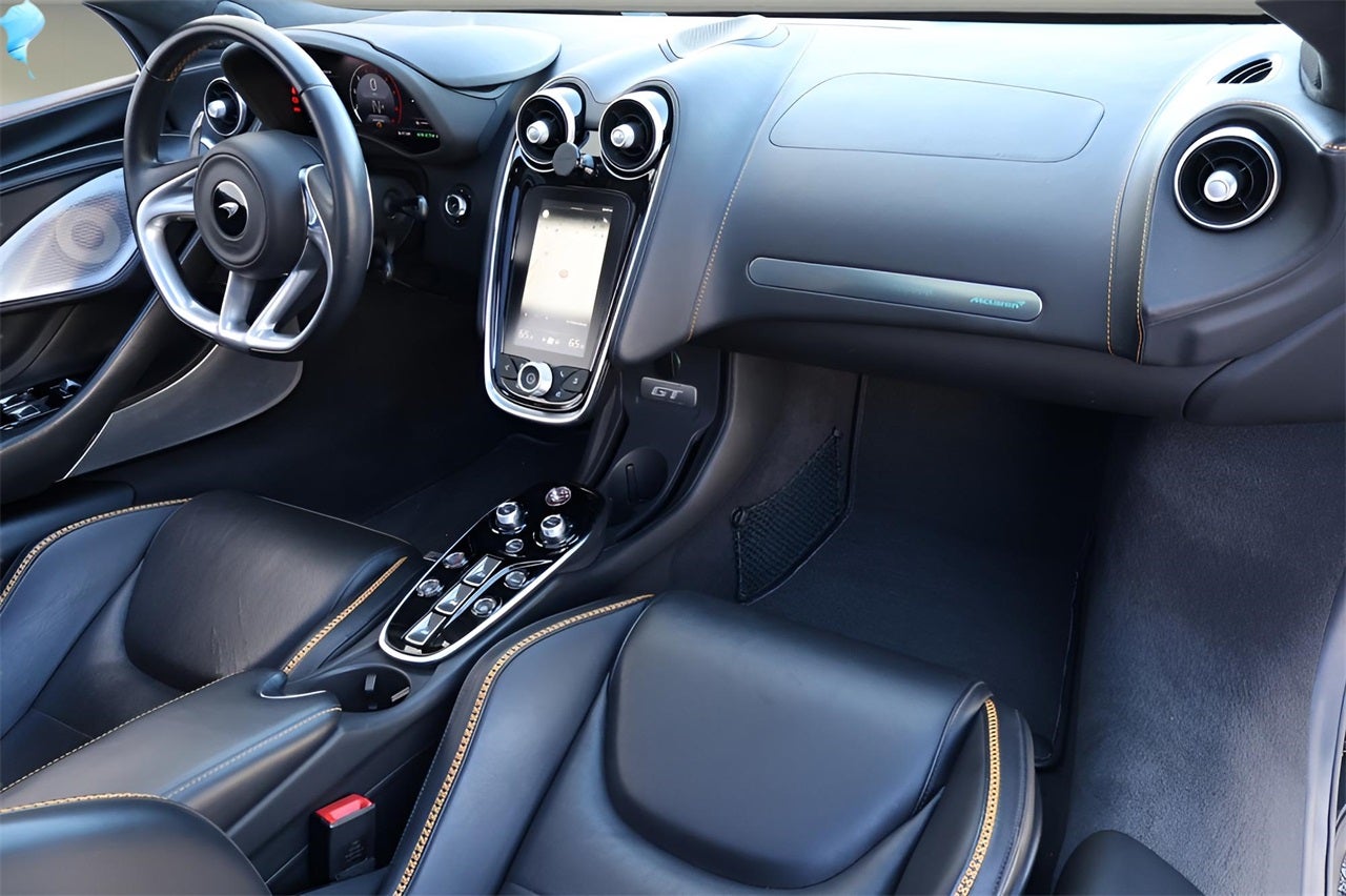 2023 McLaren GT Coupe