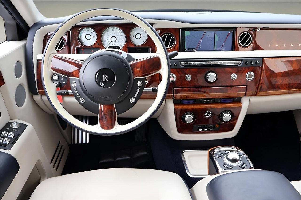 2016 Rolls-Royce Phantom 4dr Sdn