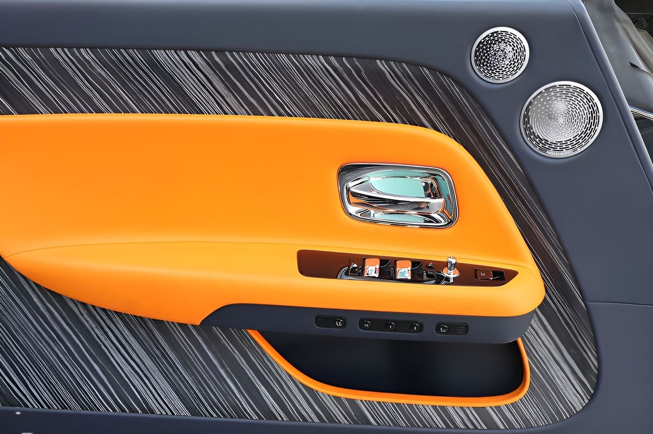 2024 Rolls-Royce Spectre Coupe