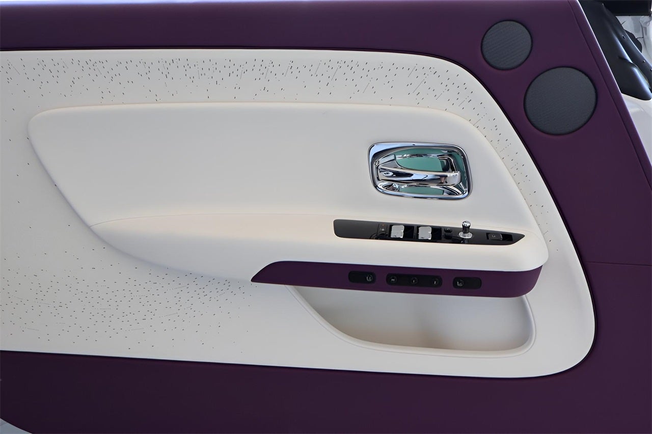 2024 Rolls-Royce Spectre Coupe