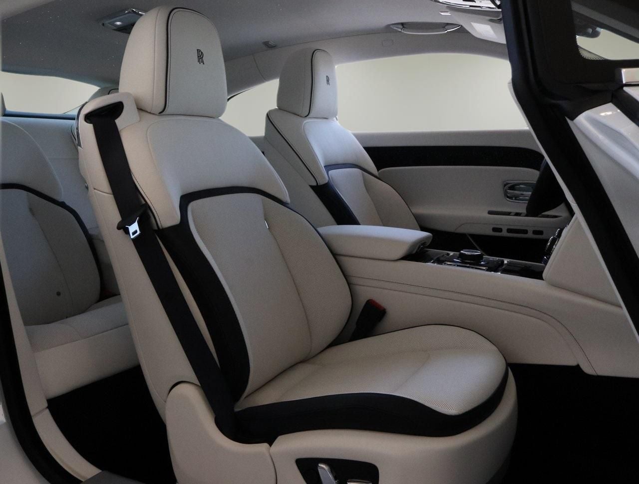 2024 Rolls-Royce Spectre Base