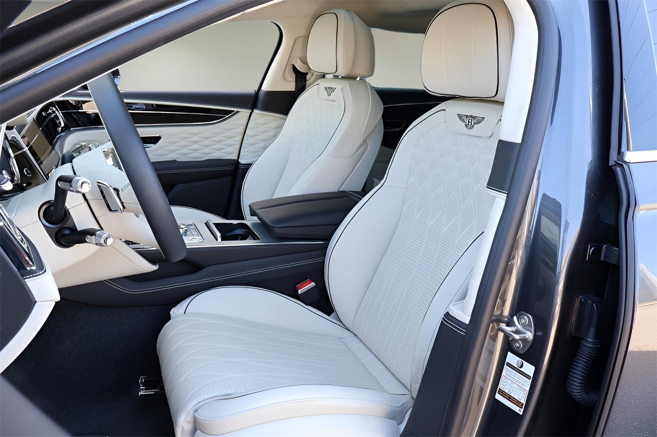 2023 Bentley Flying Spur Base
