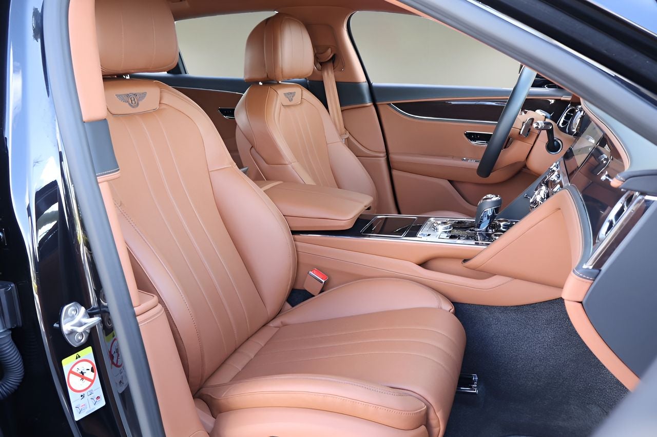 2024 Bentley Flying Spur Base