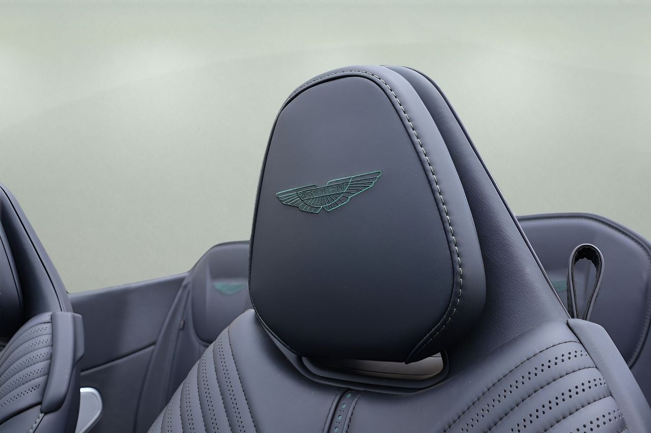 2022 Aston Martin DB11 Volante