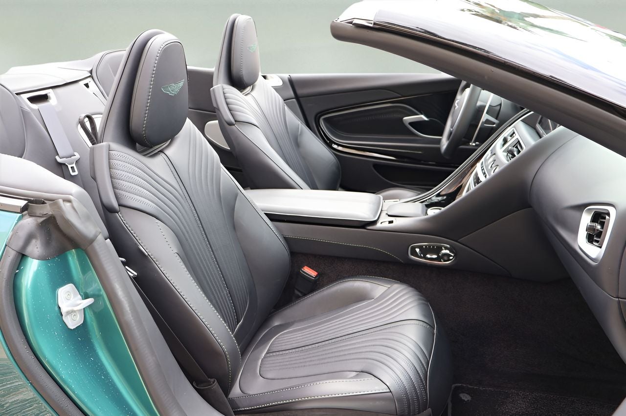 2022 Aston Martin DB11 Volante