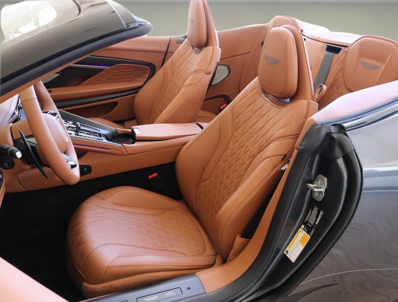 2025 Aston Martin DB12 Volante