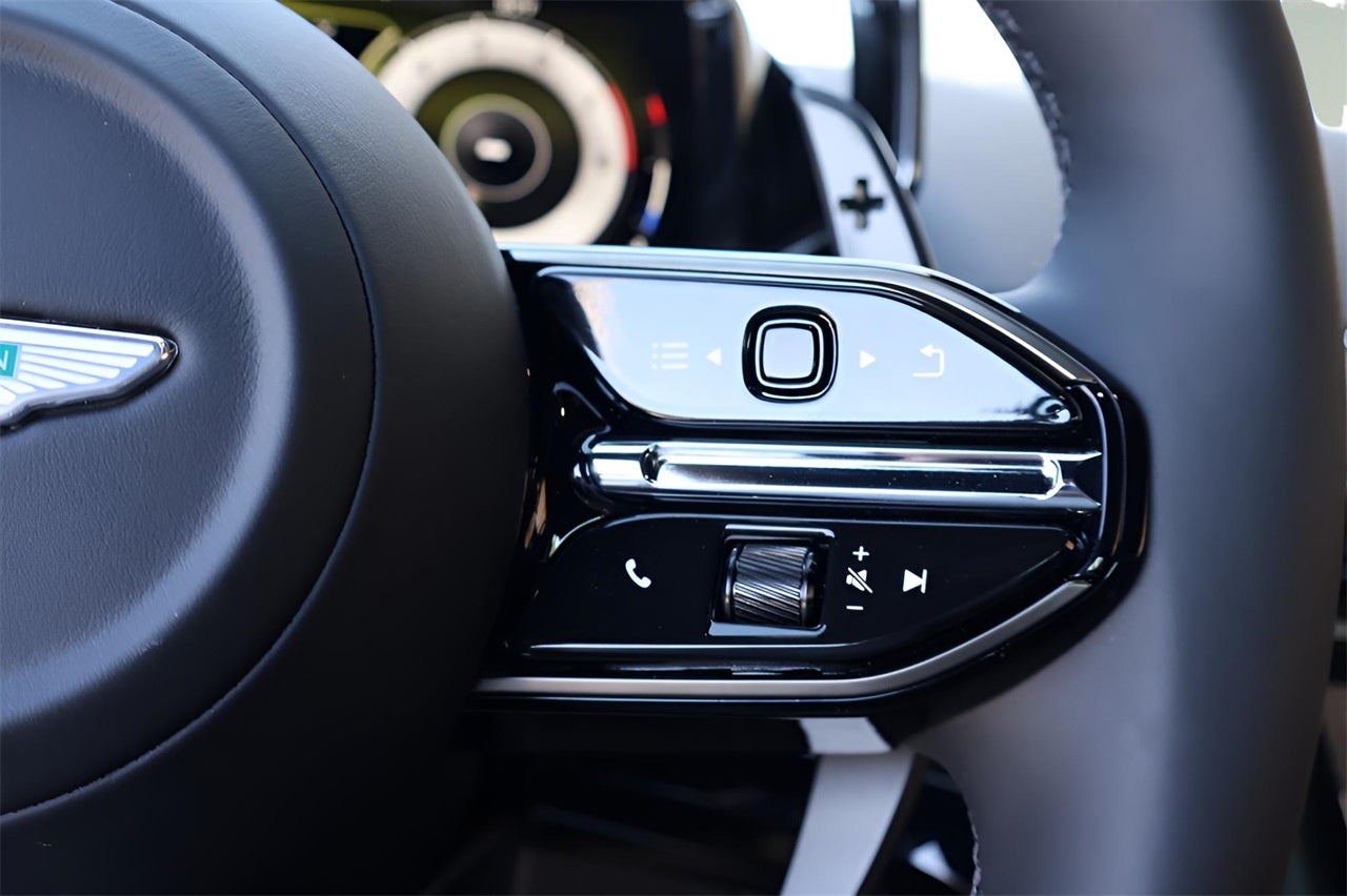 2025 Aston Martin Vantage Coupe