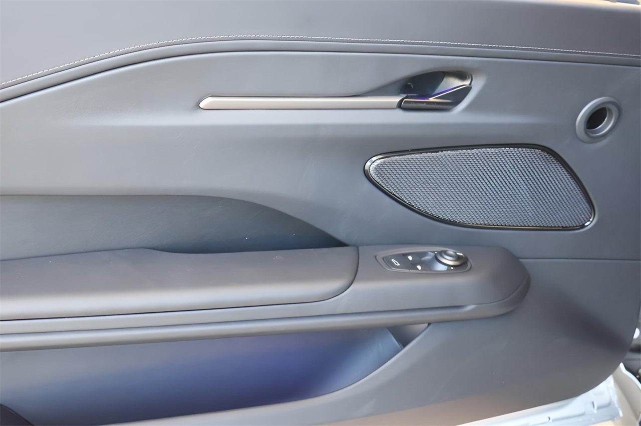 2026 Aston Martin Vantage Coupe