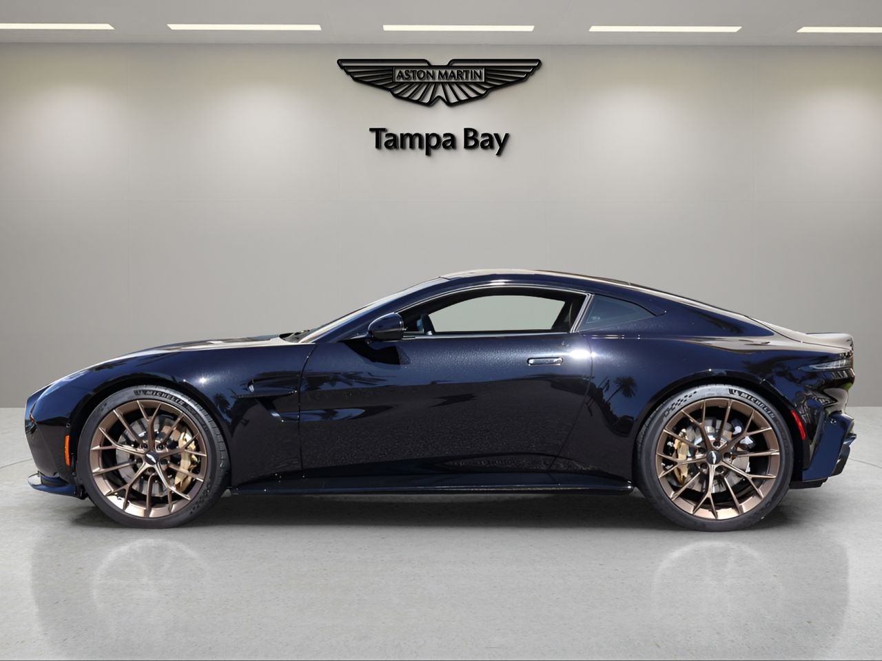 2025 Aston Martin Vantage Coupe