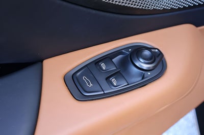 2025 Aston Martin Vantage Coupe
