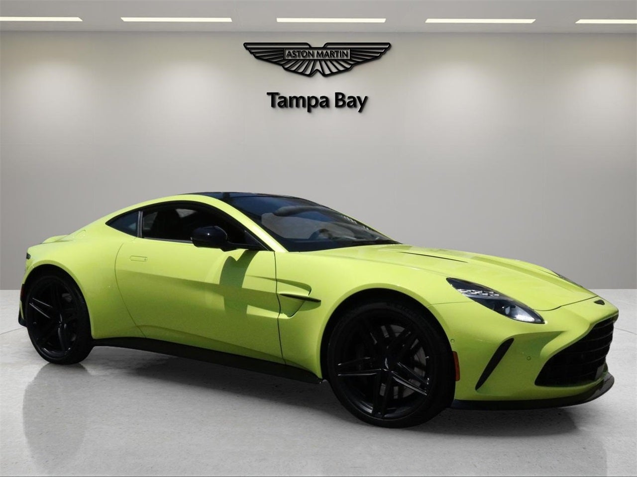 2025 Aston Martin Vantage Coupe