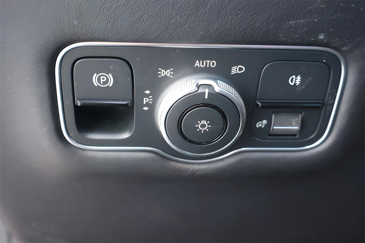 2026 Aston Martin Vantage S