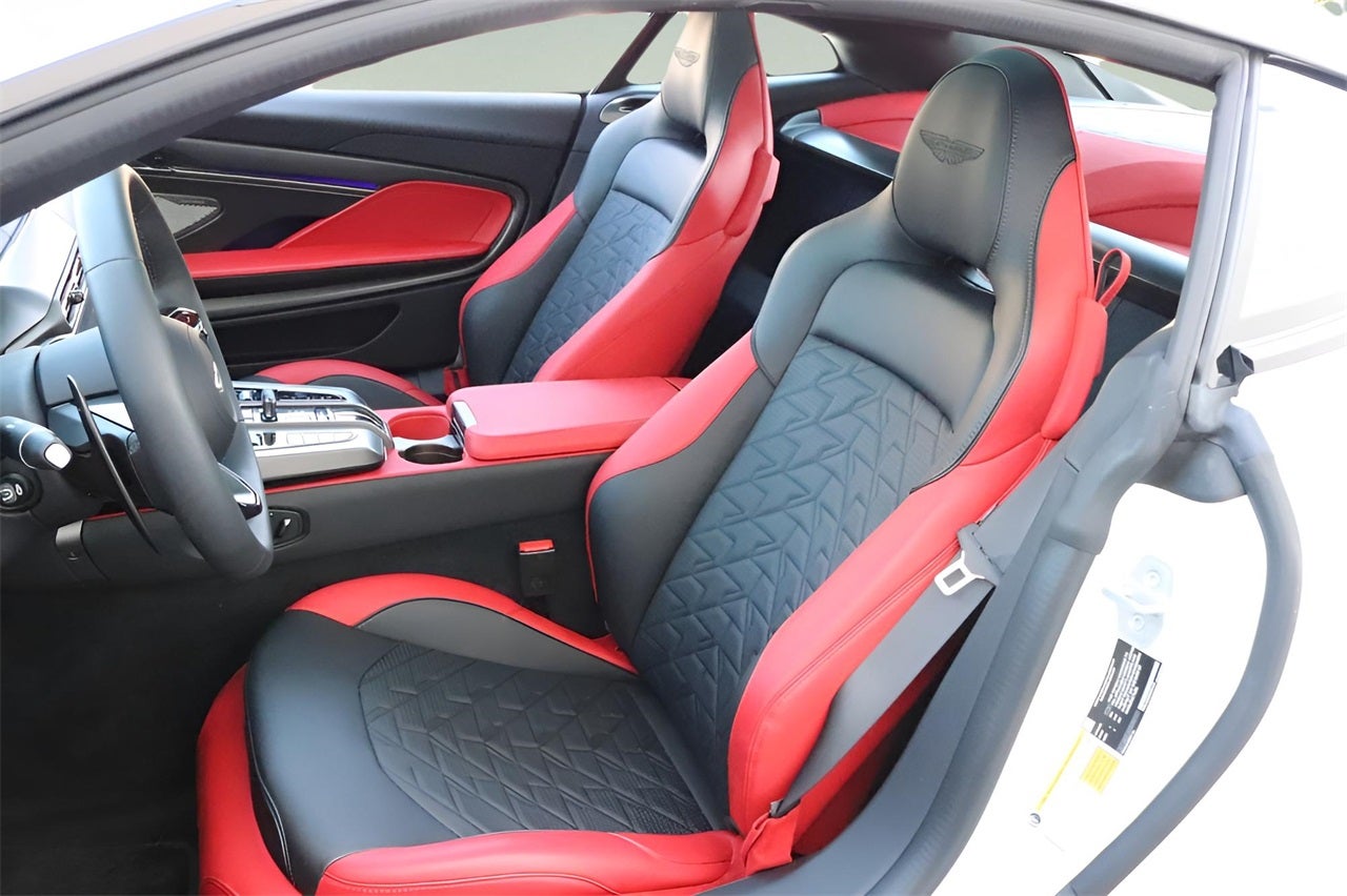 2025 Aston Martin Vanquish V12