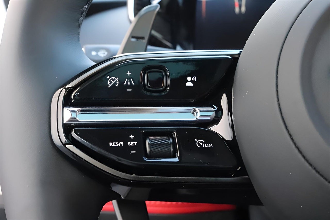 2025 Aston Martin Vanquish V12