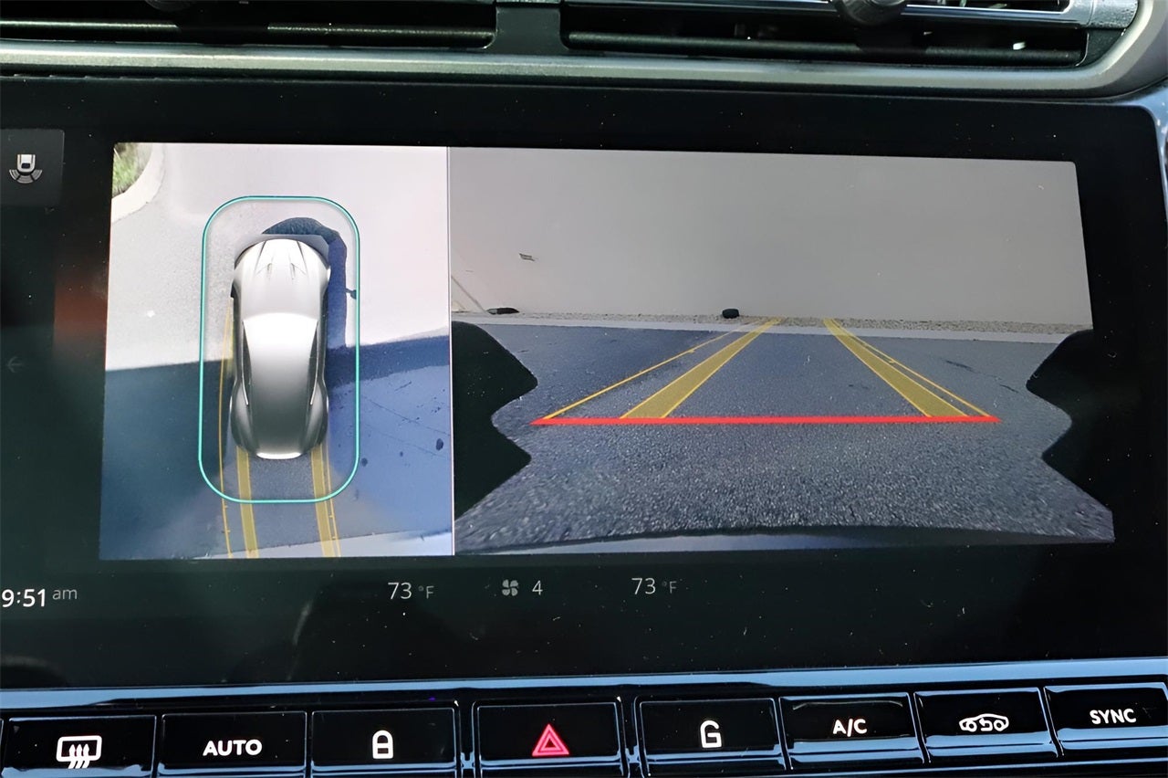 2025 Aston Martin Vanquish V12