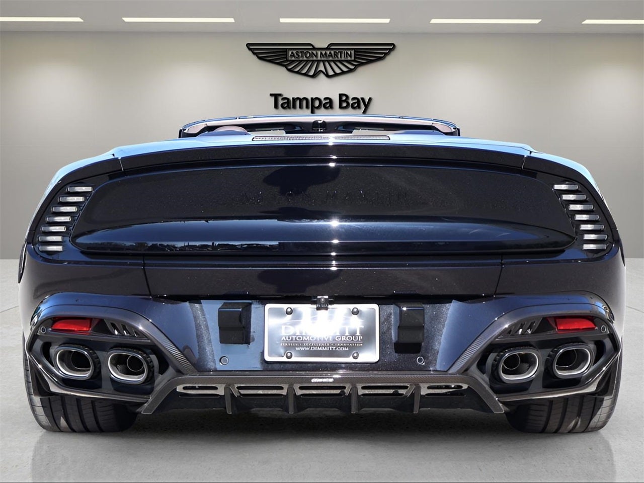 2026 Aston Martin Vanquish Volante