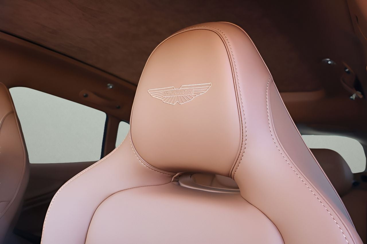 2026 Aston Martin DBX 707