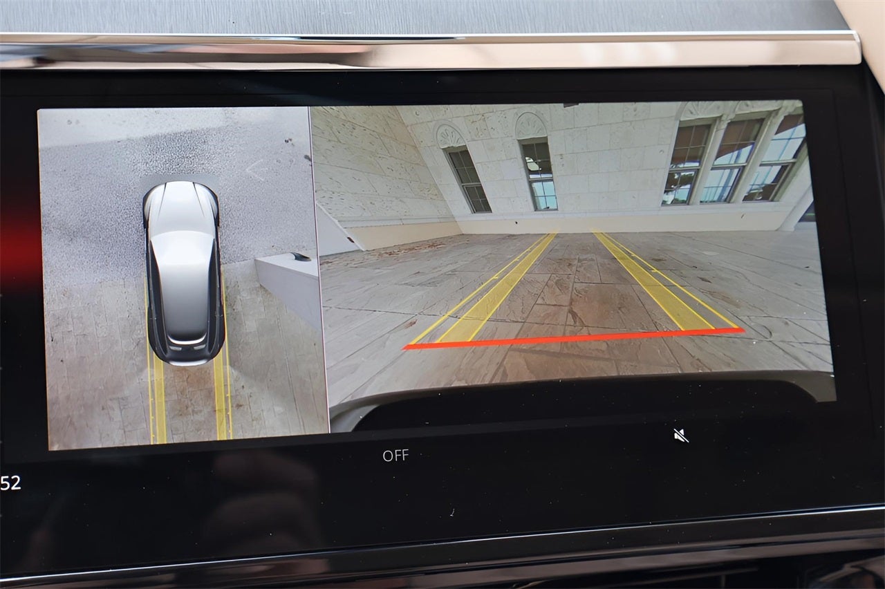 2026 Aston Martin DBX 707