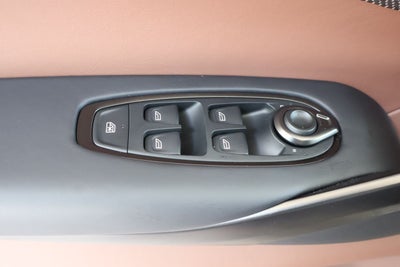 2026 Aston Martin DBX 707