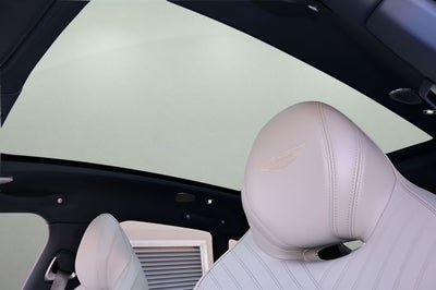 2025 Aston Martin DBX 707