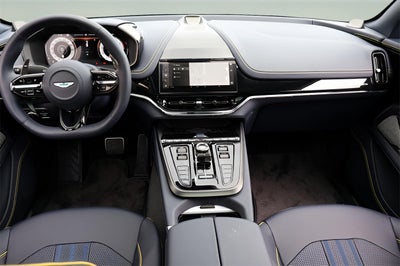 2025 Aston Martin DBX 707