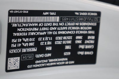 2025 Aston Martin DBX 707