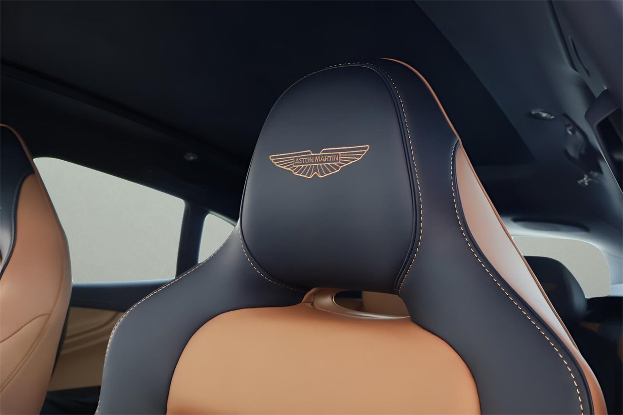 2026 Aston Martin DBX 707