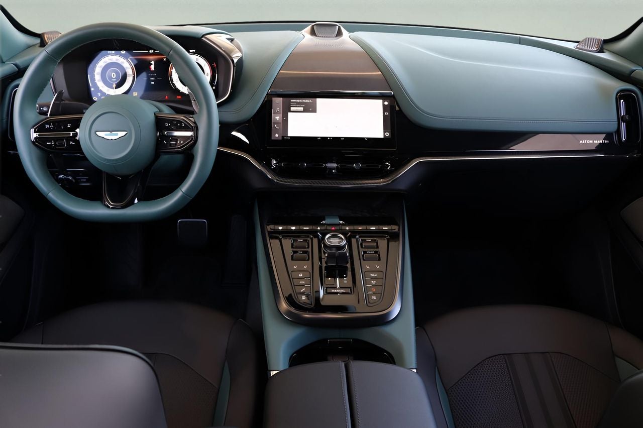 2025 Aston Martin DBX 707