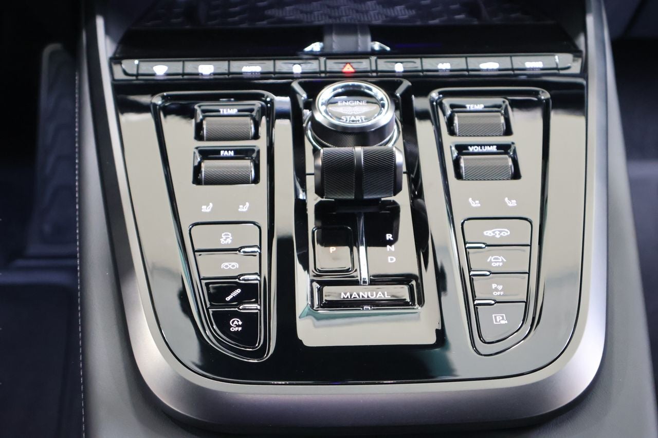 2026 Aston Martin DBX 707