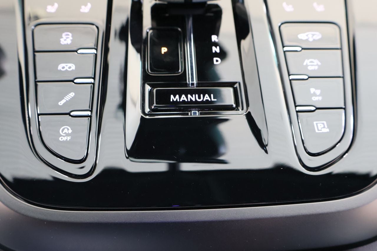 2026 Aston Martin DBX 707