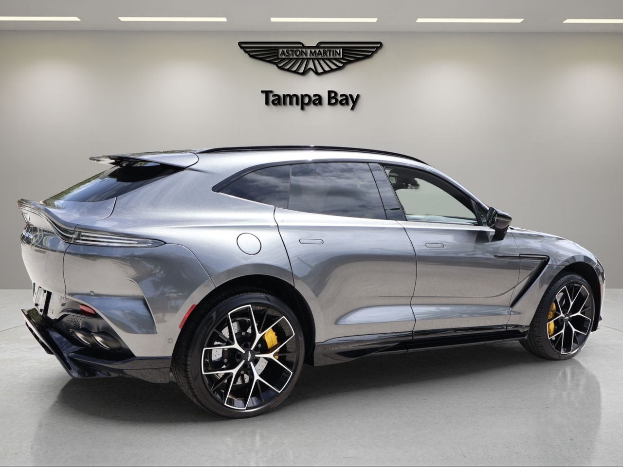 2026 Aston Martin DBX 707