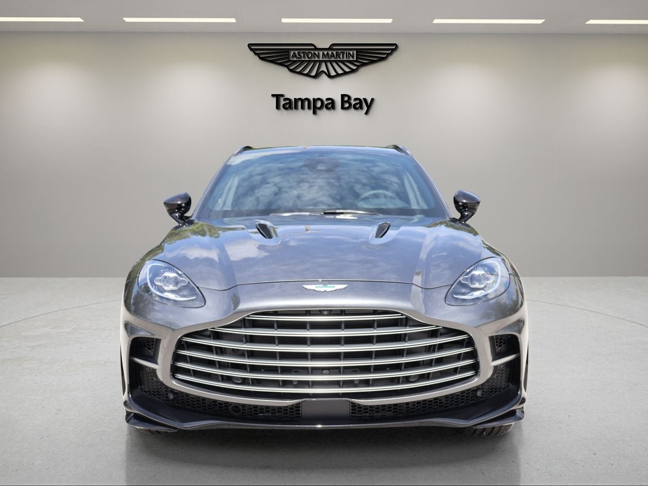 2026 Aston Martin DBX 707