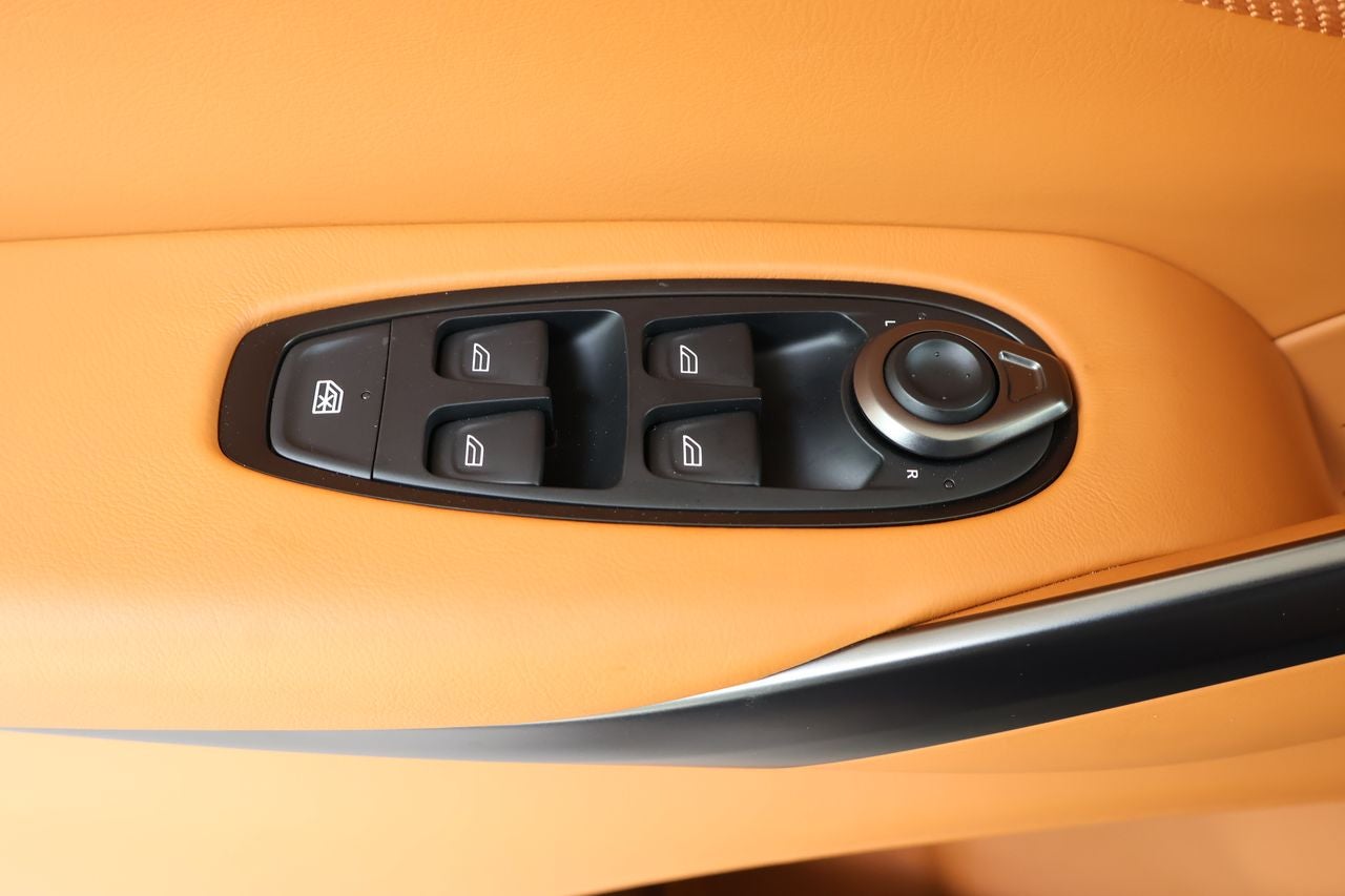 2026 Aston Martin DBX 707
