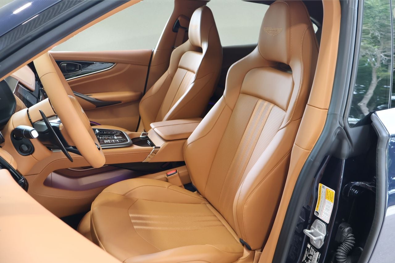 2026 Aston Martin DBX 707