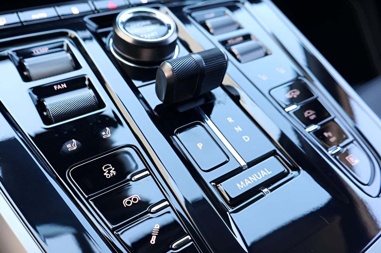 2026 Aston Martin DBX S