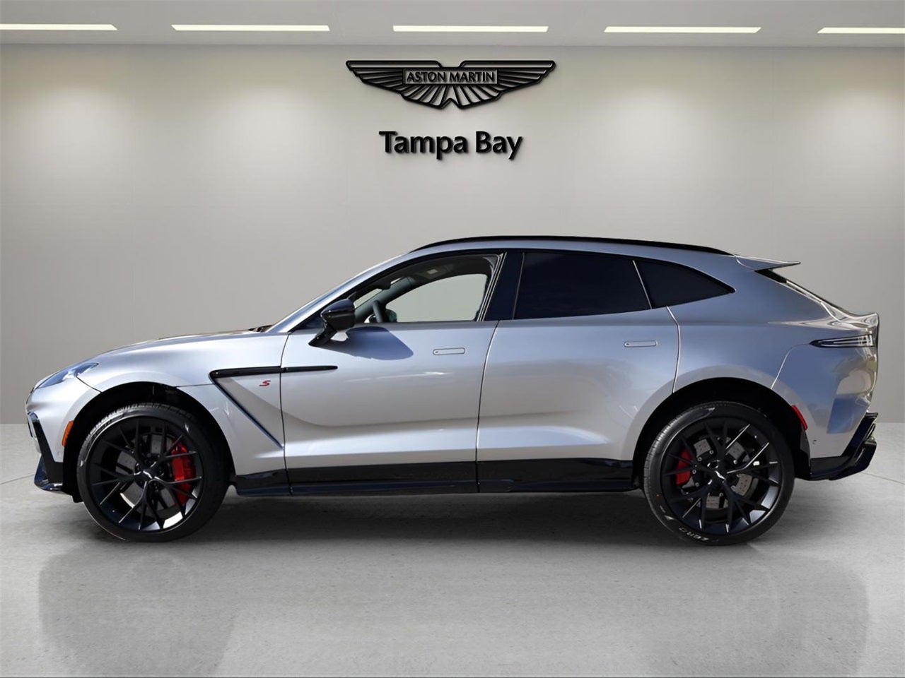 2026 Aston Martin DBX S