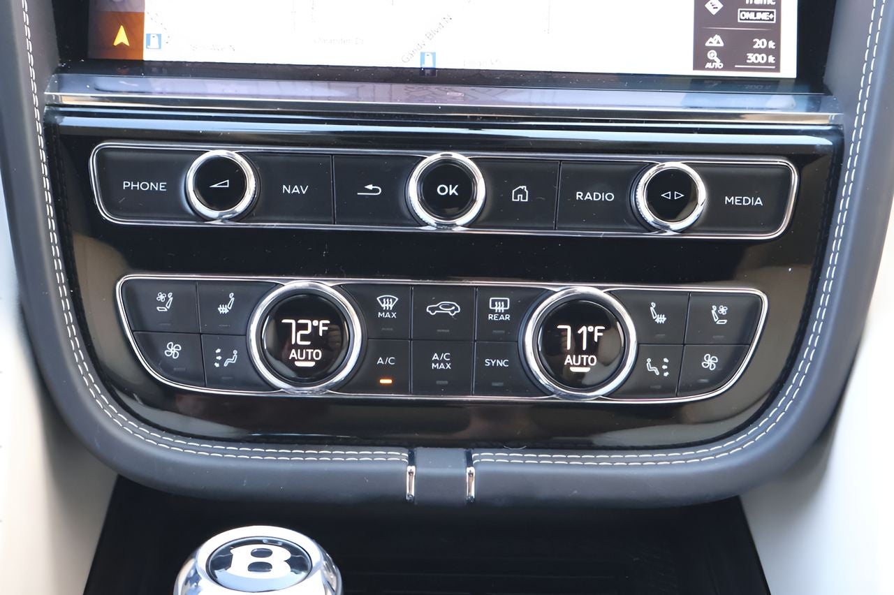 2021 Bentley Bentayga Hybrid Base