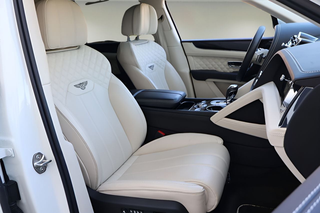 2021 Bentley Bentayga Hybrid Base