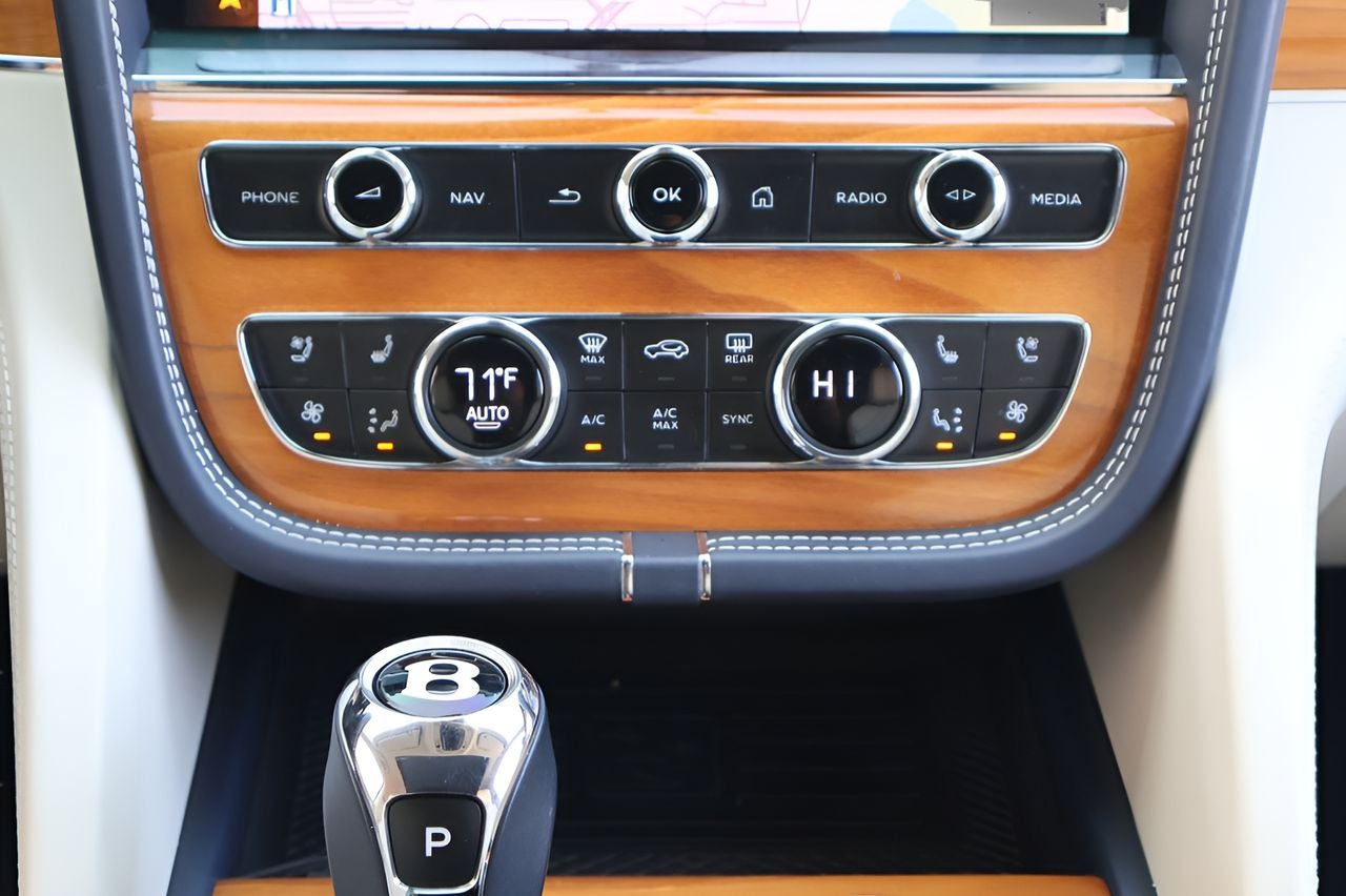 2021 Bentley Bentayga V8