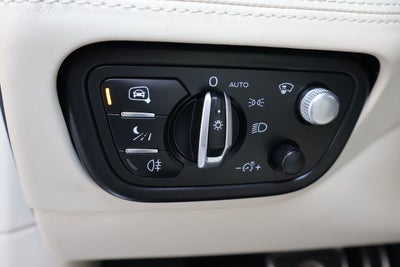 2021 Bentley Bentayga V8