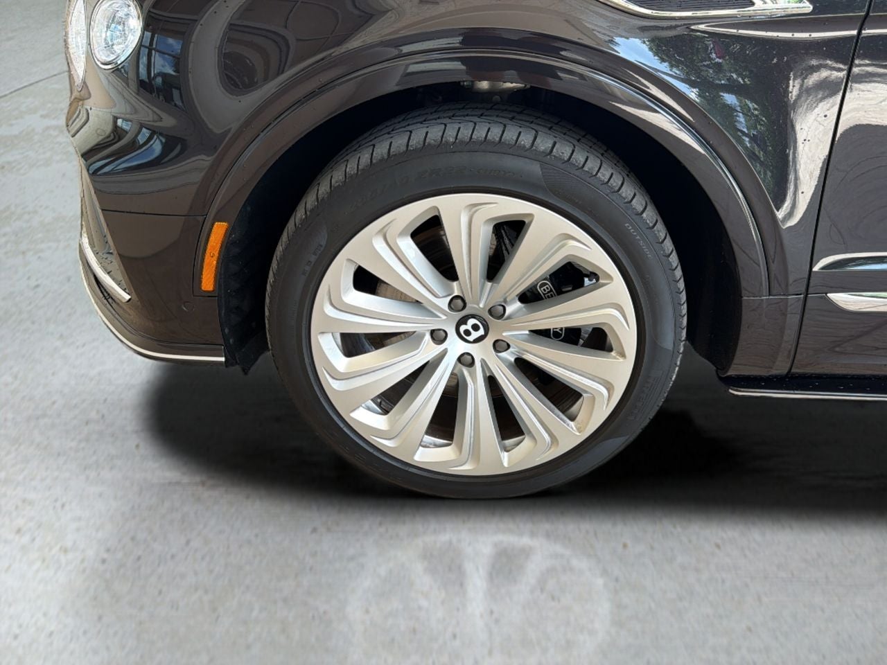 2023 Bentley Bentayga Base