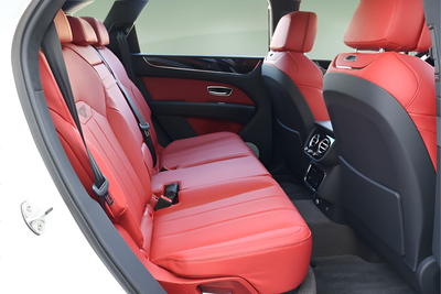 2025 Bentley Bentayga Base