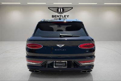 2025 Bentley Bentayga V8